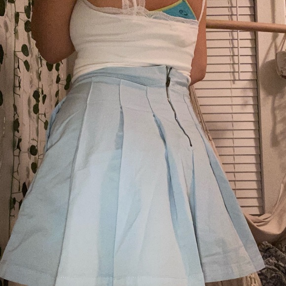 Blue American Eagle Skirt - Picture 2 of 3